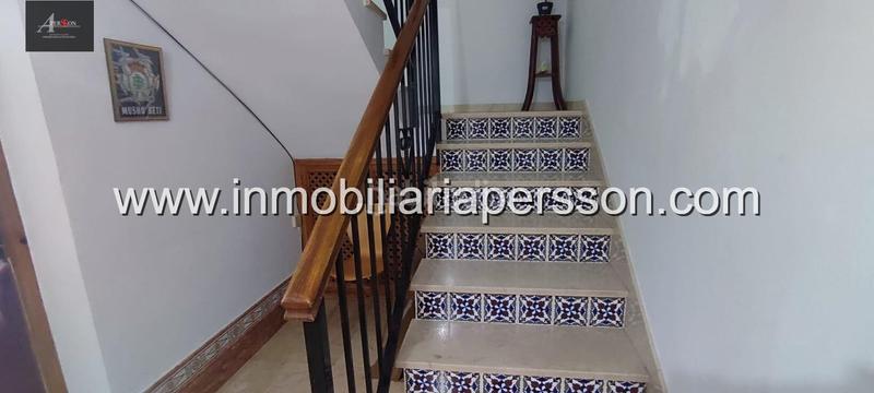 Foto 211b1d85-9b29-48e7-83ec-d1bc9cca934f. Maison avec parking dans Écija