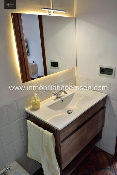 Foto c17d0740-31cb-4e5e-98e5-1f2ced398563. Studio avec piscine dans Écija