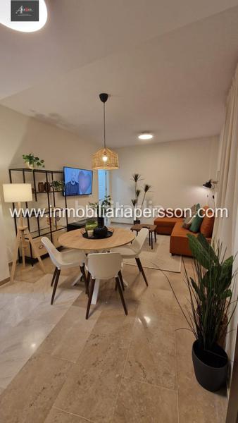 Foto b8053652-6823-4b12-94d8-0b70fc1d8348. Piso oportunidad única en el centro ! en Écija