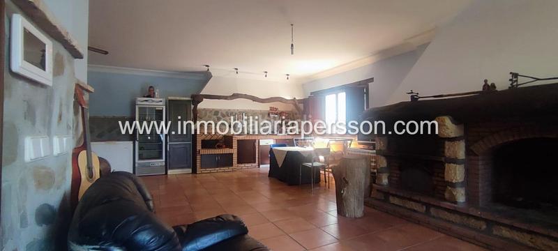 Foto 05b5e817-86c9-4fda-a42e-e47fc51c793b. Xalet amb calefacció aparcament piscina a Écija