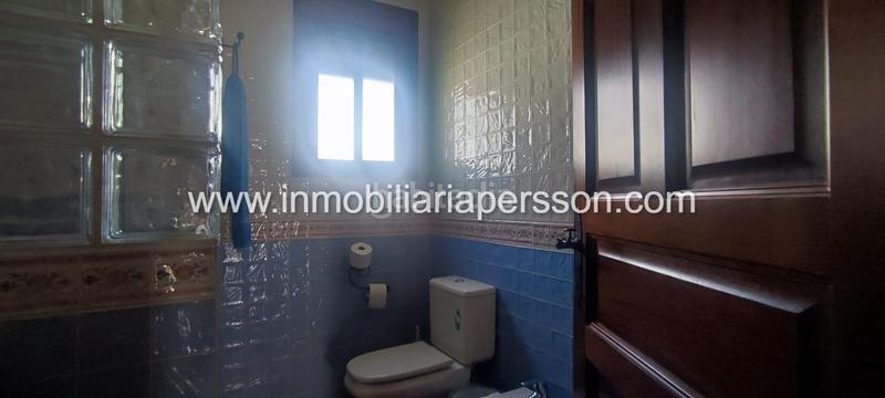 Foto 10095e0a-0aed-4e4e-98c3-8290f78d2edf. Xalet amb calefacció aparcament piscina a Écija