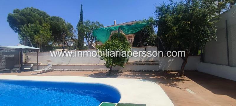 Foto 4316b8d7-f7a7-4971-9a1f-fa2ce7dae434. Xalet amb calefacció aparcament piscina a Écija