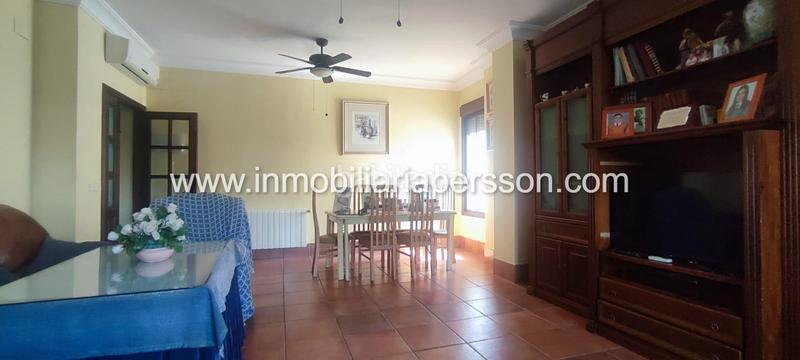 Foto 4d340043-b354-41ca-8ec8-d2209d611cdd. Xalet amb calefacció aparcament piscina a Écija
