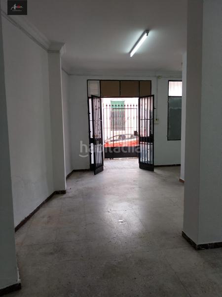 Foto a864a7f0-f88f-42a3-bae8-64c5d55a2bb1. Locale commerciale in Écija