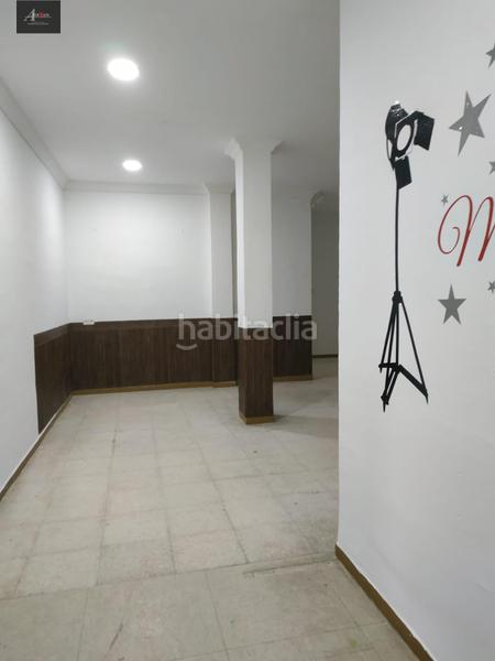 Foto d69d25b3-795d-4b31-81e0-9b750aad9bc0. Locale commerciale in Écija