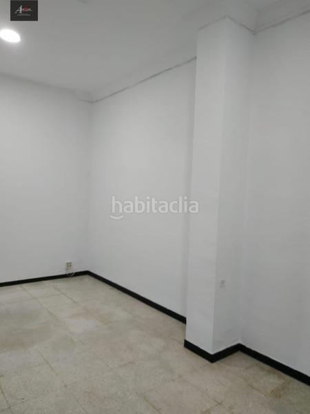 Foto ec668e95-acdc-48de-a72f-051ee96f4fd7. Locale commerciale in Écija