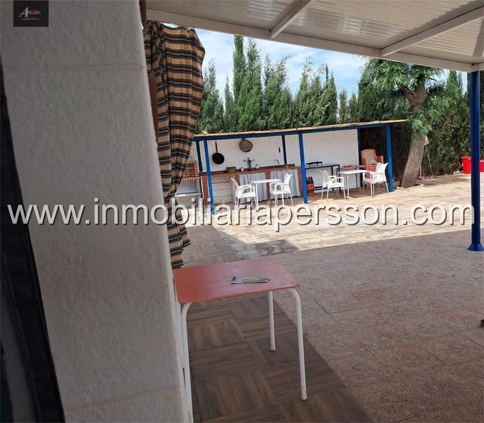 Foto a412dcc0-b1e4-449c-9167-9e3d44a9c863. Masia amb piscina a Fuente Palmera