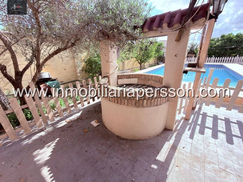 Foto 401f6874-aa82-4426-85cd-7ca8b8ab7ad6. Xalet amb aparcament piscina a Fuente Palmera