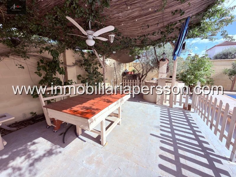 Foto 54d882e6-570a-40be-a2d3-f7945bffd895. Xalet amb aparcament piscina a Fuente Palmera
