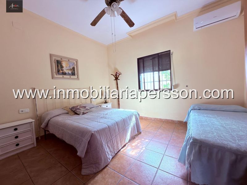 Foto e144c757-d485-497d-96fc-7416f7de9390. Xalet amb aparcament piscina a Fuente Palmera