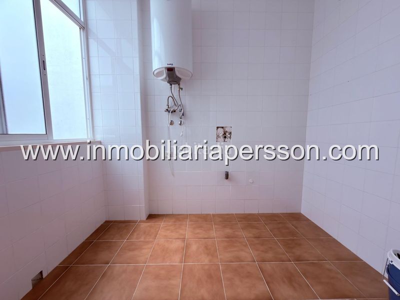 Foto bfd587f1-4244-4f4e-a53d-bd090384ba59. Pis amb aparcament a Écija