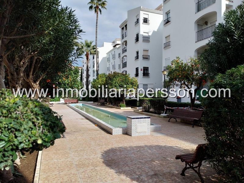 Foto c8e6953a-3445-4566-a03a-58e68ba4fc3e. Pis amb piscina a San Luis de Sabinillas Manilva