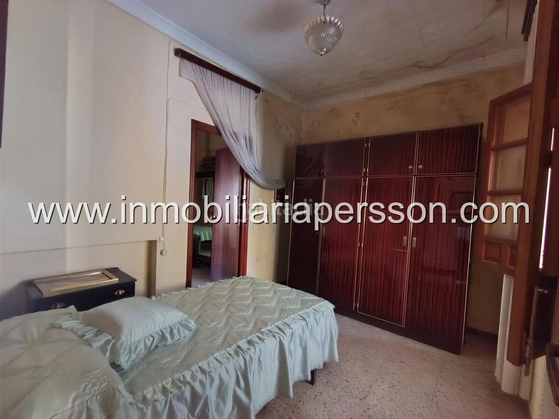 Foto 6f2d7ee9-53d1-485c-a9ac-c90e5f641ce8. Casa adossada amb aparcament a Écija