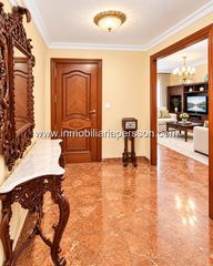 Etagenwohnung in Écija. Espectacular piso de 5 dormitorios con garaje, trastero y terraz