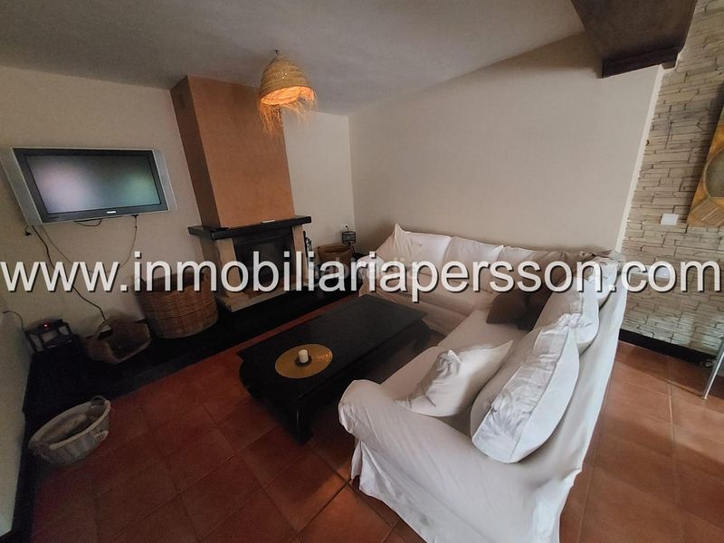 Foto 0db85e2d-14b8-49c2-a9d4-b17f90c231d0. Casa amb calefacció a Écija