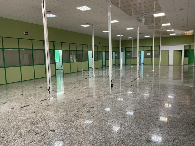 Foto 7e0b014c-9938-40e0-a4eb-dccae579c24f. Lloguer nau industrial a Zona de la Vega Antequera