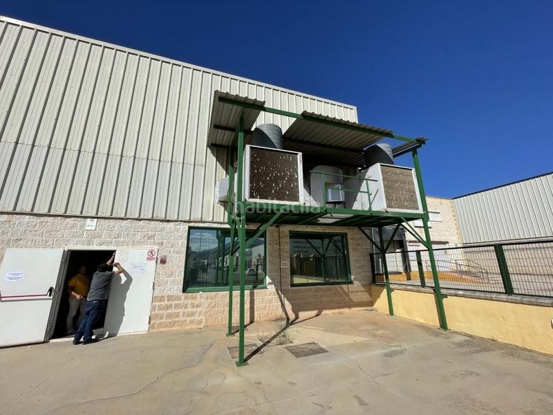 Foto 29a05960-db16-4d9f-baba-db2651287b26. Miete fabrikhalle in Zona de la Vega Antequera