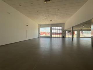Lloguer Nau industrial a Zona de la Vega. Nave en alquiler en polígono industrial de antequera