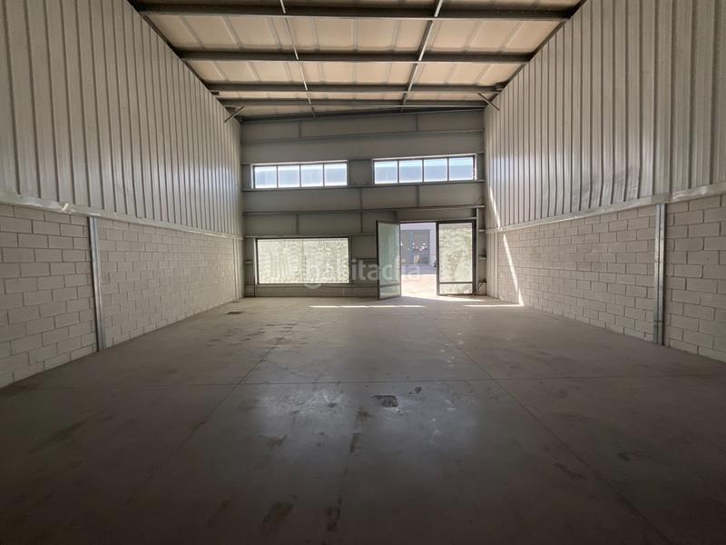 Foto b19949e4-086d-4ef7-a414-7210d3c6620d. Rent industrial building in Zona de la Vega Antequera