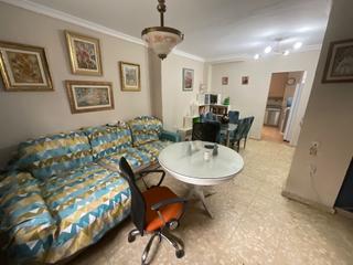 Casa a Casco Histórico. Casa de 4 dormitorios con patio y terraza
