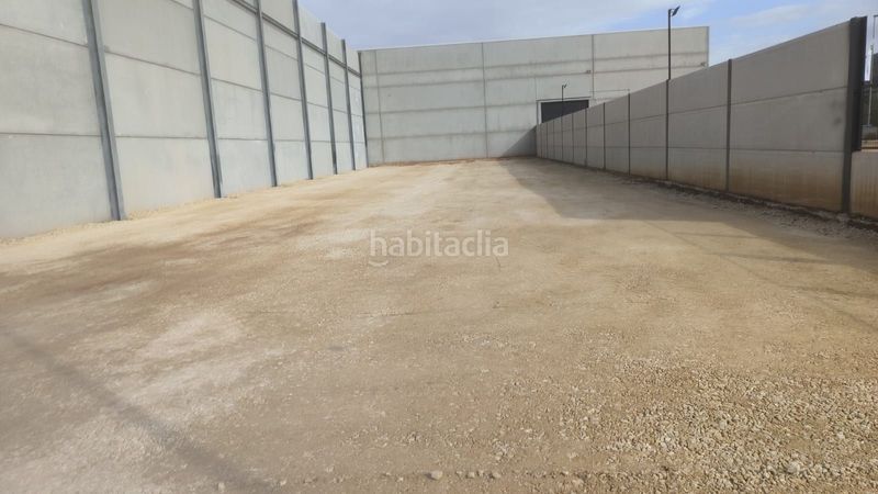 Foto 672faef5-9514-4bf3-9995-9912ef9de5ce. Affitto terreno residenziale in Zona de la Vega Antequera