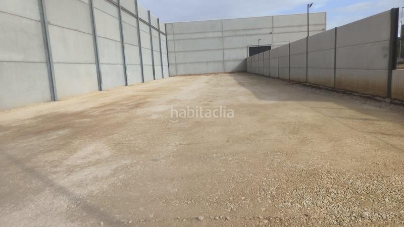 Foto 672faef5-9514-4bf3-9995-9912ef9de5ce. Rent residential plot in Zona de la Vega Antequera