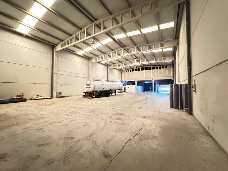 Foto 4227b9f4-14dd-4d9d-be59-3c2f838264db. Nave industrial  en venta en polígono industrial las viñas, en Mollina