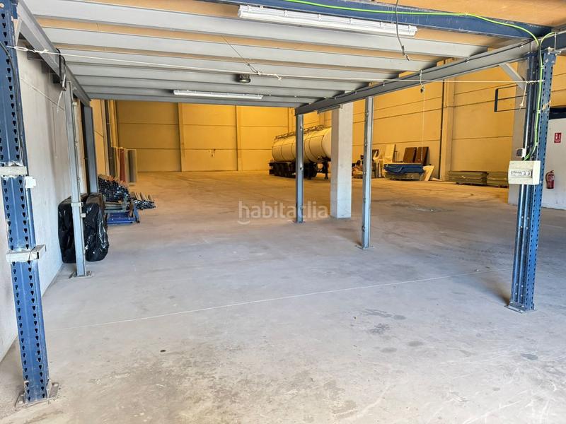 Foto a25a103a-8ca3-413d-8894-598618541726. Nave industrial  en venta en polígono industrial las viñas, en Mollina