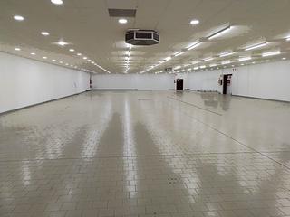 Lloguer Local Comercial a Cueva de Menga. Local comercial en alquiler, zona de expansión de antequera