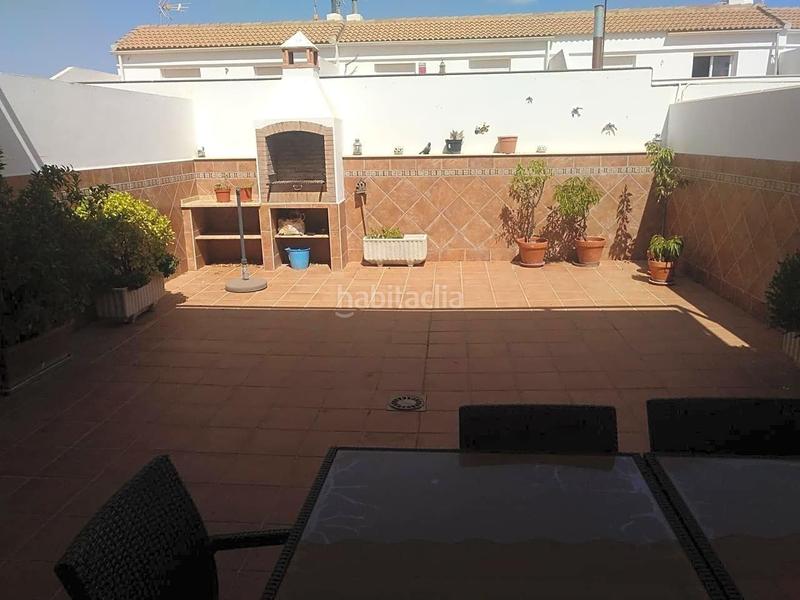 Foto 48d91338-844c-43ae-b1ea-4ff1a85cdc13. Casa adosado en venta urbanización fuente mora en Antequera
