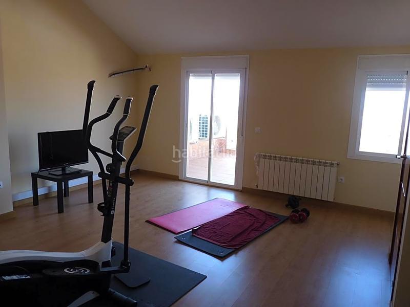 Foto 5b0ea12b-970a-4ba6-a87f-8f2ea0bd0869. Casa adosado en venta urbanización fuente mora en Antequera