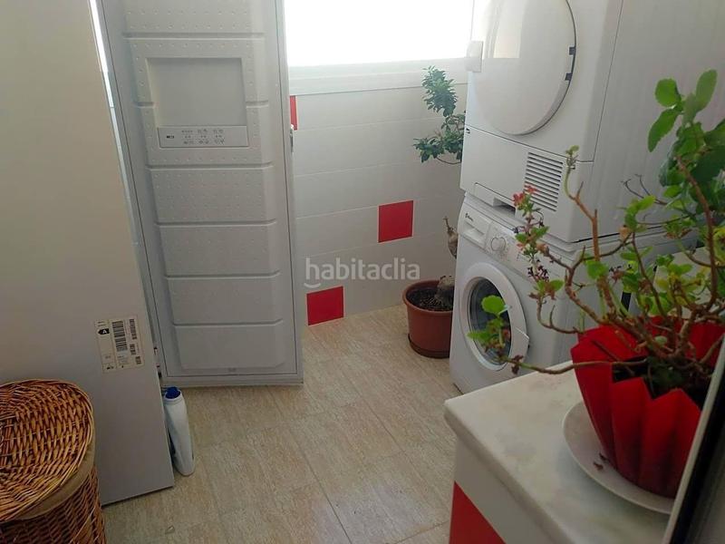 Foto f4eb9128-9f69-491f-9b1f-3b930168d4a8. Casa adosado en venta urbanización fuente mora en Antequera