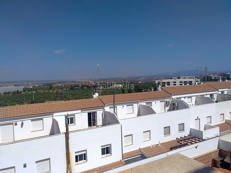 Foto fc6f08bf-eb88-46c1-9bd5-d1c4853293fe. Casa adosado en venta urbanización fuente mora en Antequera