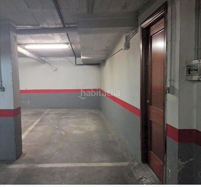 Foto ecc945c6-9f07-4757-b6e4-65402fffced4. Aparcament cotxe a Casco Histórico Antequera