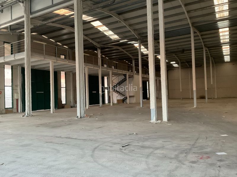 Foto 2b9e18e8-d5f3-44be-8867-7666565f9c11. Location bâtiment à usage industriel dans Zona de la Vega Antequera