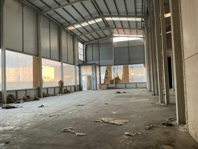 Foto 9f89e59d-30a1-4e58-a8cd-0d9abb42967f. Rent industrial building in Zona de la Vega Antequera