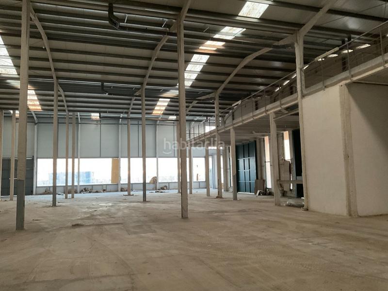 Foto fdbe87ea-ebda-4835-8eb7-a09c596b5dff. Rent industrial building in Zona de la Vega Antequera