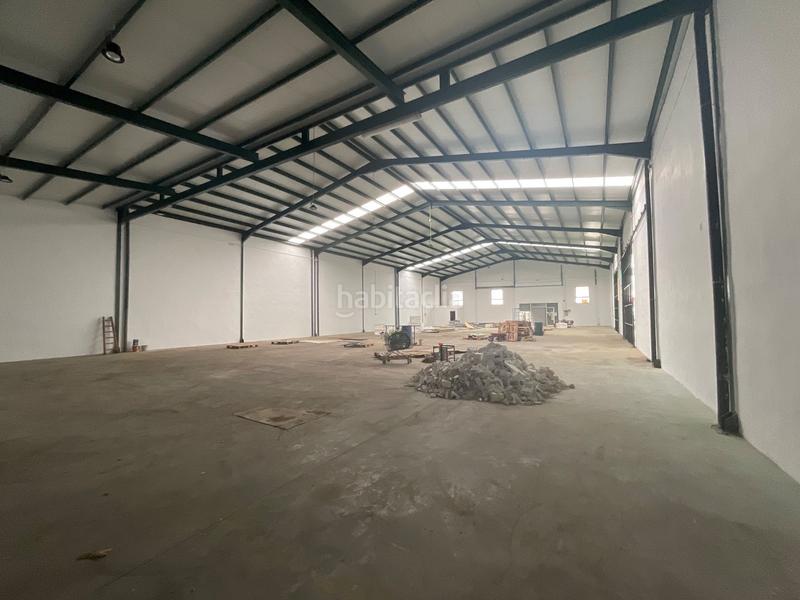 Foto f6d861fc-1c90-4e6c-ac49-319f45704aca. Lloguer nau industrial a Zona de la Vega Antequera