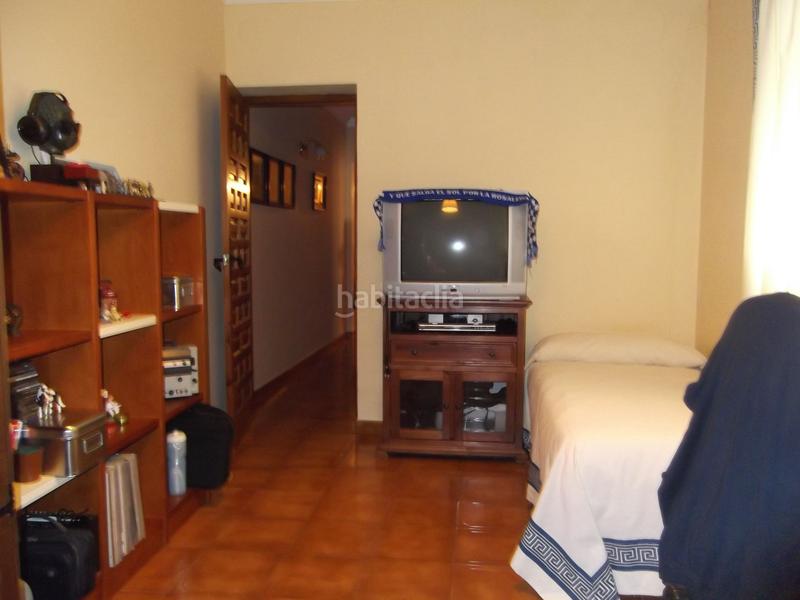 Foto e4e05703-c48c-46eb-b147-c11046d871ab. Casa a Cueva de Menga Antequera