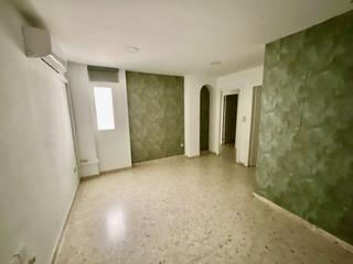 Local commercial en Centro. Local en venta en zona centro de antequera