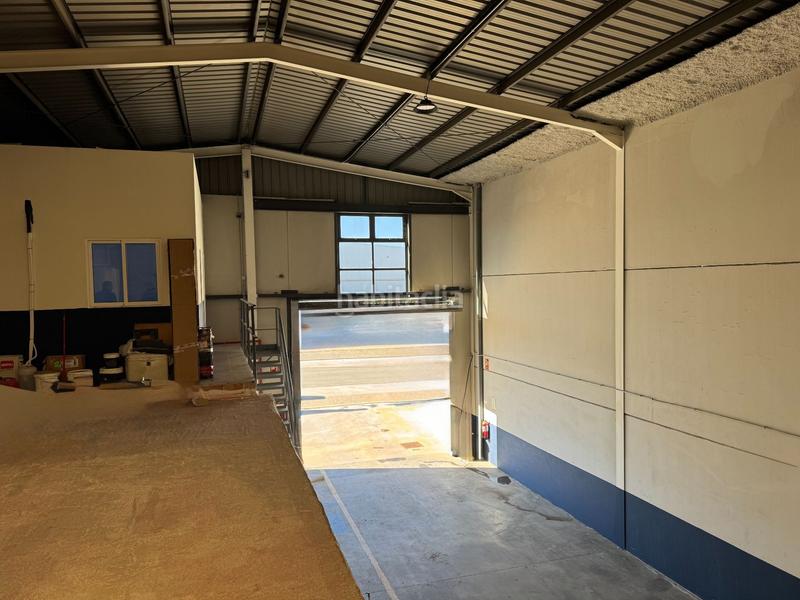 Foto e020ba2e-faa0-48ee-8783-ee2af78f110a. Miete fabrikhalle in Zona de la Vega Antequera