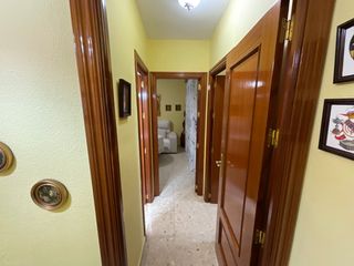 Etagenwohnung in Centro. Mikes home inmobiliaria antequera vende vivienda de 4 dormitorio
