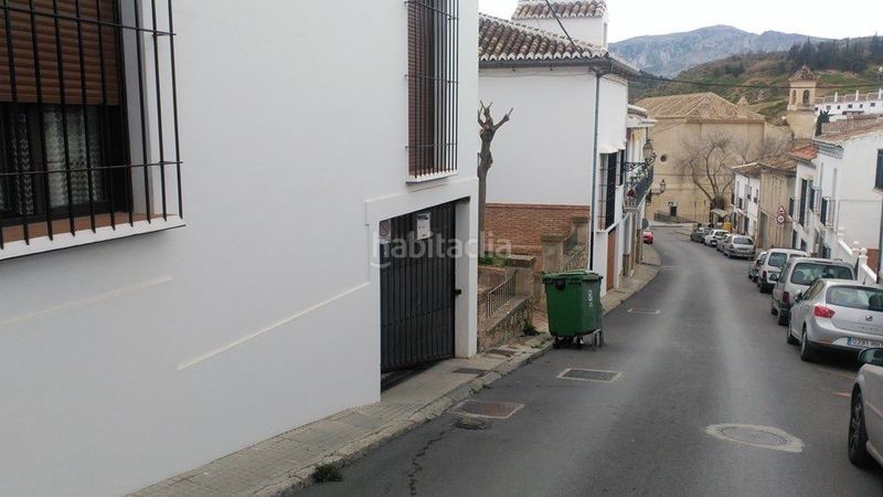 Foto e991e205-1e2a-48a1-84d9-d12696e2b783. Aparcament cotxe a Casco Histórico Antequera