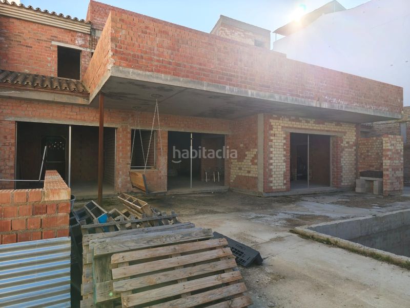 Foto 79f95720-b8e1-4701-998a-a9e5a05bbb6d. Casa amb piscina a Cueva de Menga Antequera