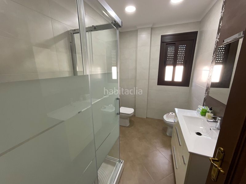 Foto 467369a2-a2a6-4887-8692-b1ed65b55e43. Casa amb calefacció aparcament a Mollina