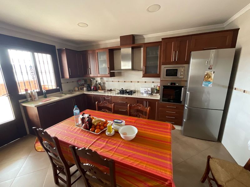 Foto a6cad9b4-690e-4743-9476-c01f318cbfb5. Casa amb calefacció aparcament a Mollina