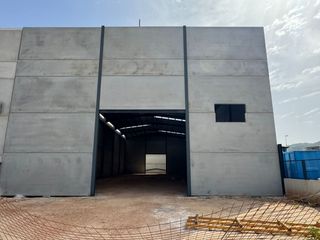 Miete Fabrikhalle in Zona de la Vega. Mikes home inmobiliaria antequera alquila nave industrial en pea