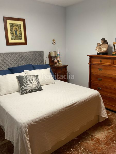 Foto a7c15674-b2a6-402c-9267-9c9011d54d36. Pis a Cueva de Menga Antequera