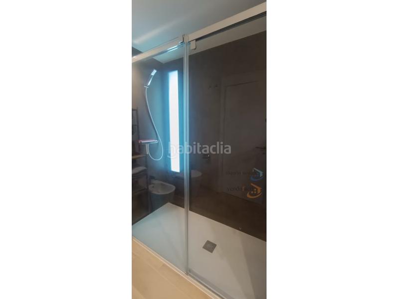 Foto 81bf4ae1-42a7-40bb-b95b-9863d8f0706b. Alquiler apartamento obra nueva edif. españa 75m2 a paso de la playa recinto cerrrado con piscina, sala de gim. parking y sauna. en Fuengirola