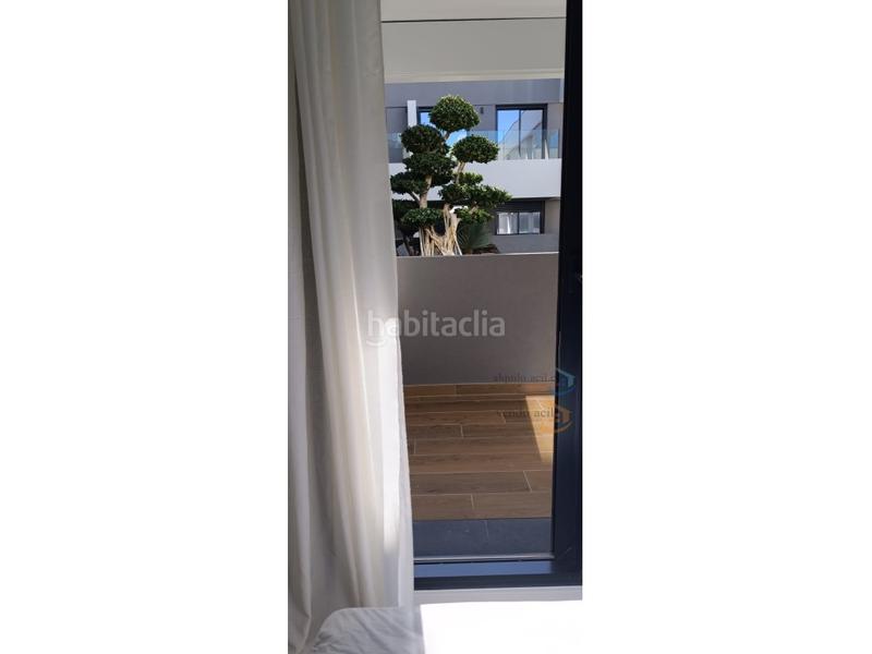 Foto 87f08403-49fe-4f64-8fcc-1fdaa28761e8. Alquiler apartamento obra nueva edif. españa 75m2 a paso de la playa recinto cerrrado con piscina, sala de gim. parking y sauna. en Fuengirola